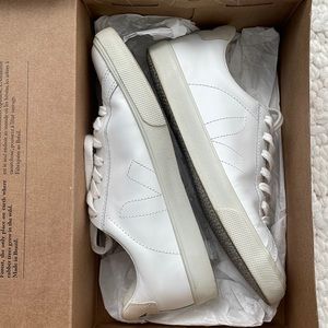 Veja Esplar Low Sneaker